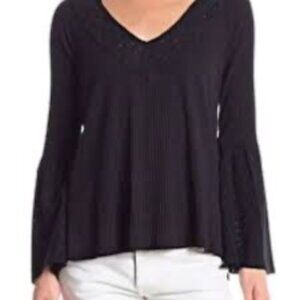 Free People Parisian Night women's V-Neck Black Top Size XSP Bell Sleeve